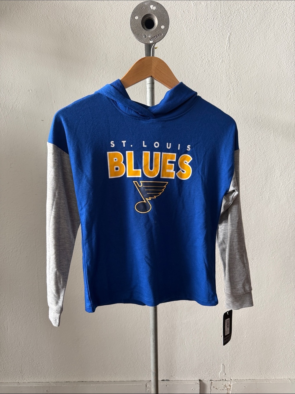 NWT NHL St Louis Blues Hooded Shirt Size Girls Medium (7/8)